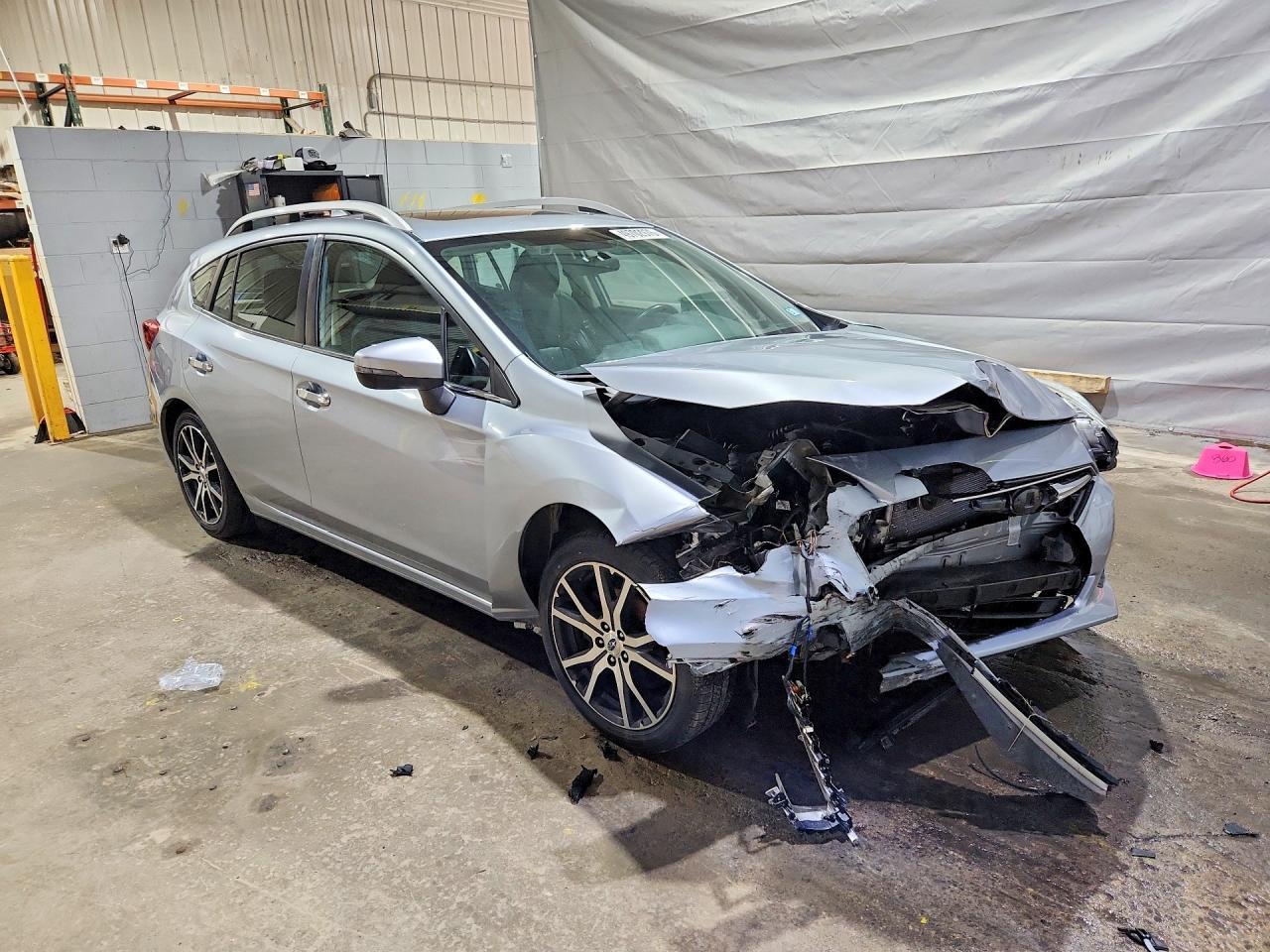 2017 Subaru Impreza Limited - Фото 4