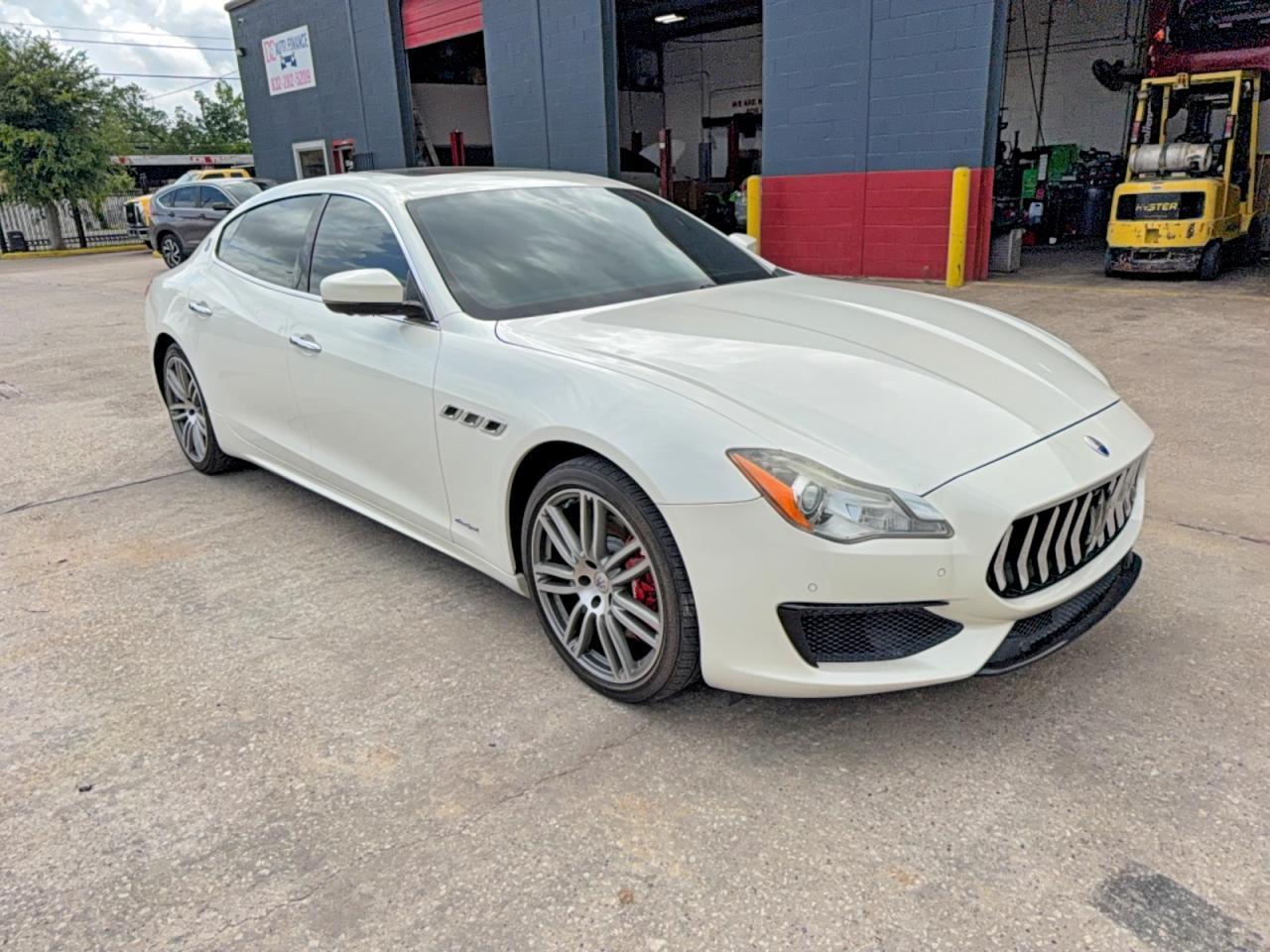 2017 Maserati Quattroporte S