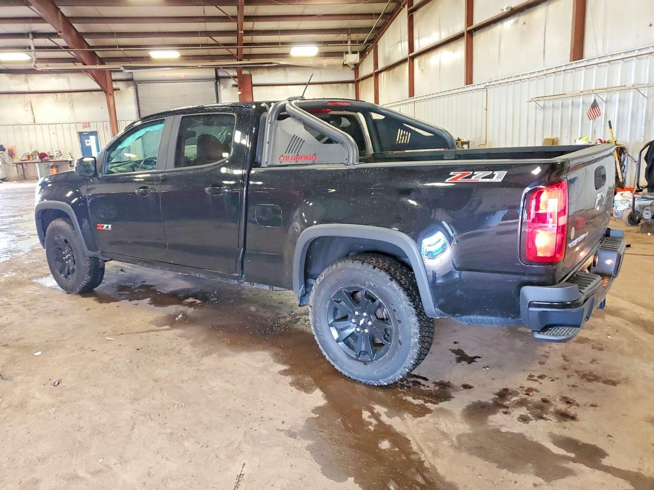 2017 Chevrolet Colorado Z71 - Фото 2