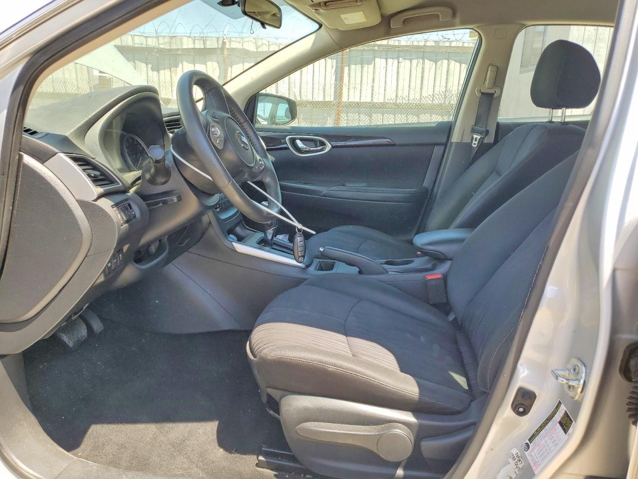 2017 Nissan Sentra Sv - Фото 7