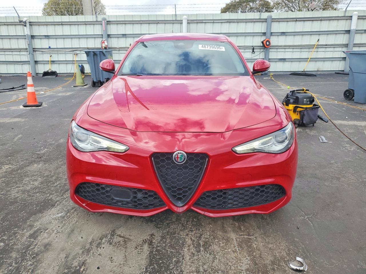2019 Alfa Romeo Giulia - Фото 5