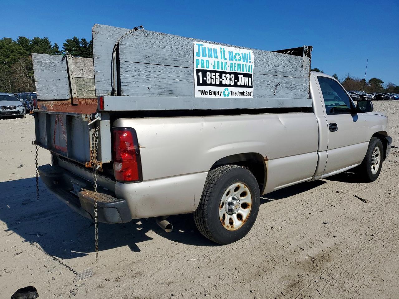 2005 Chevrolet Silverado C1500 - Фото 3