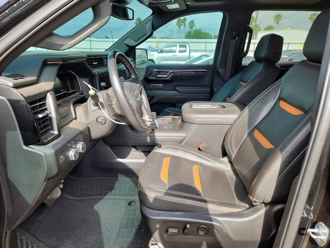 2022 GMC Sierra K1500 At4 - Фото 7