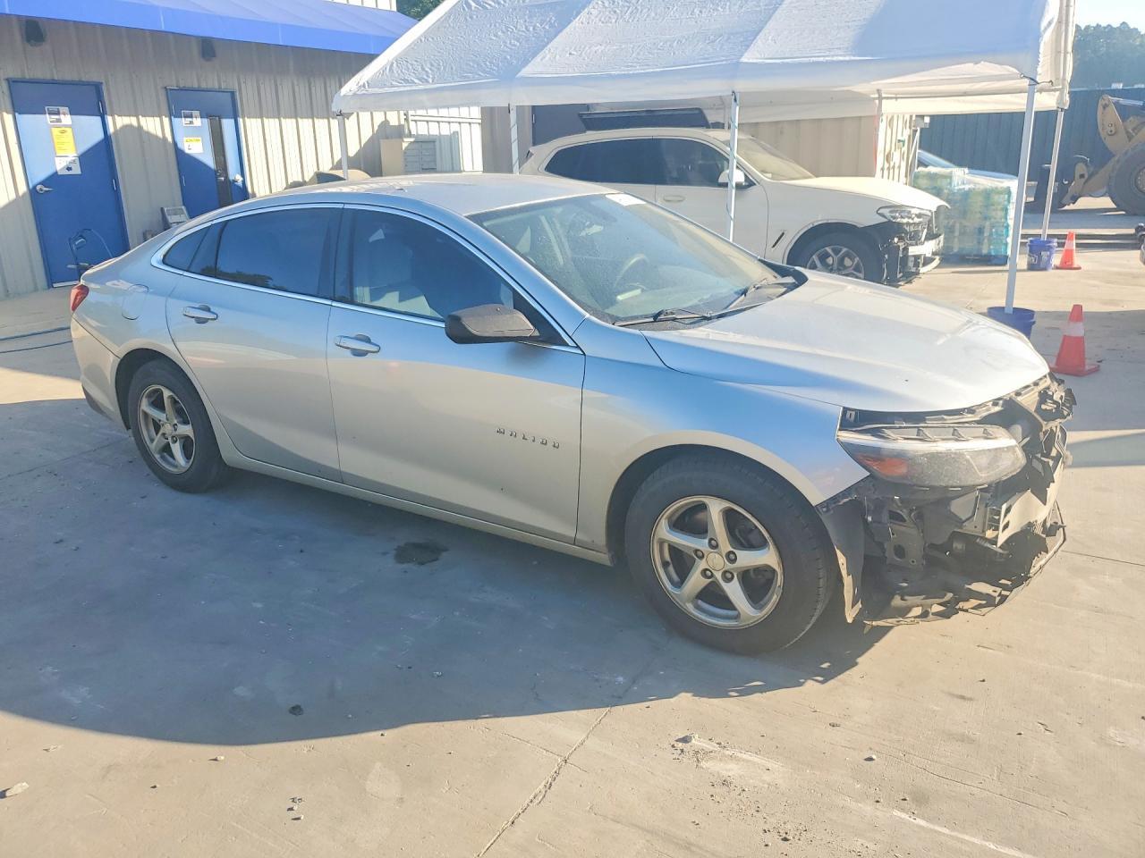 2016 Chevrolet Malibu Ls - Image 4