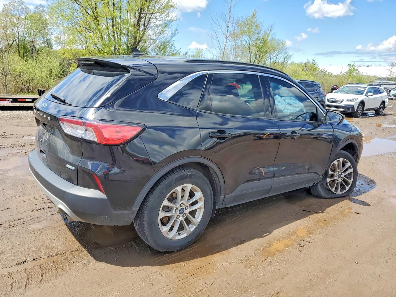 2020 Ford Escape Se - Image 3