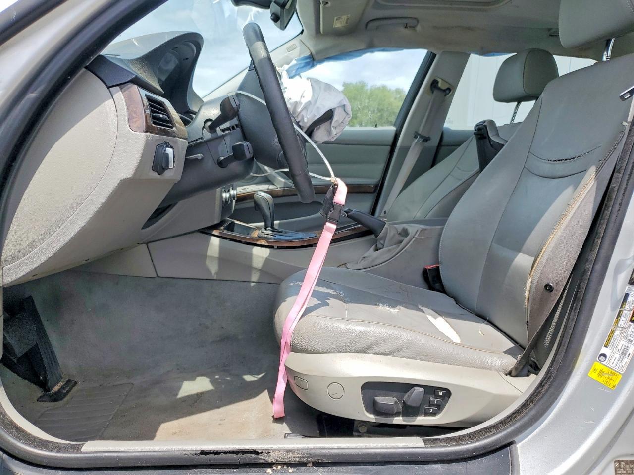 2010 BMW 328 I - Фото 7