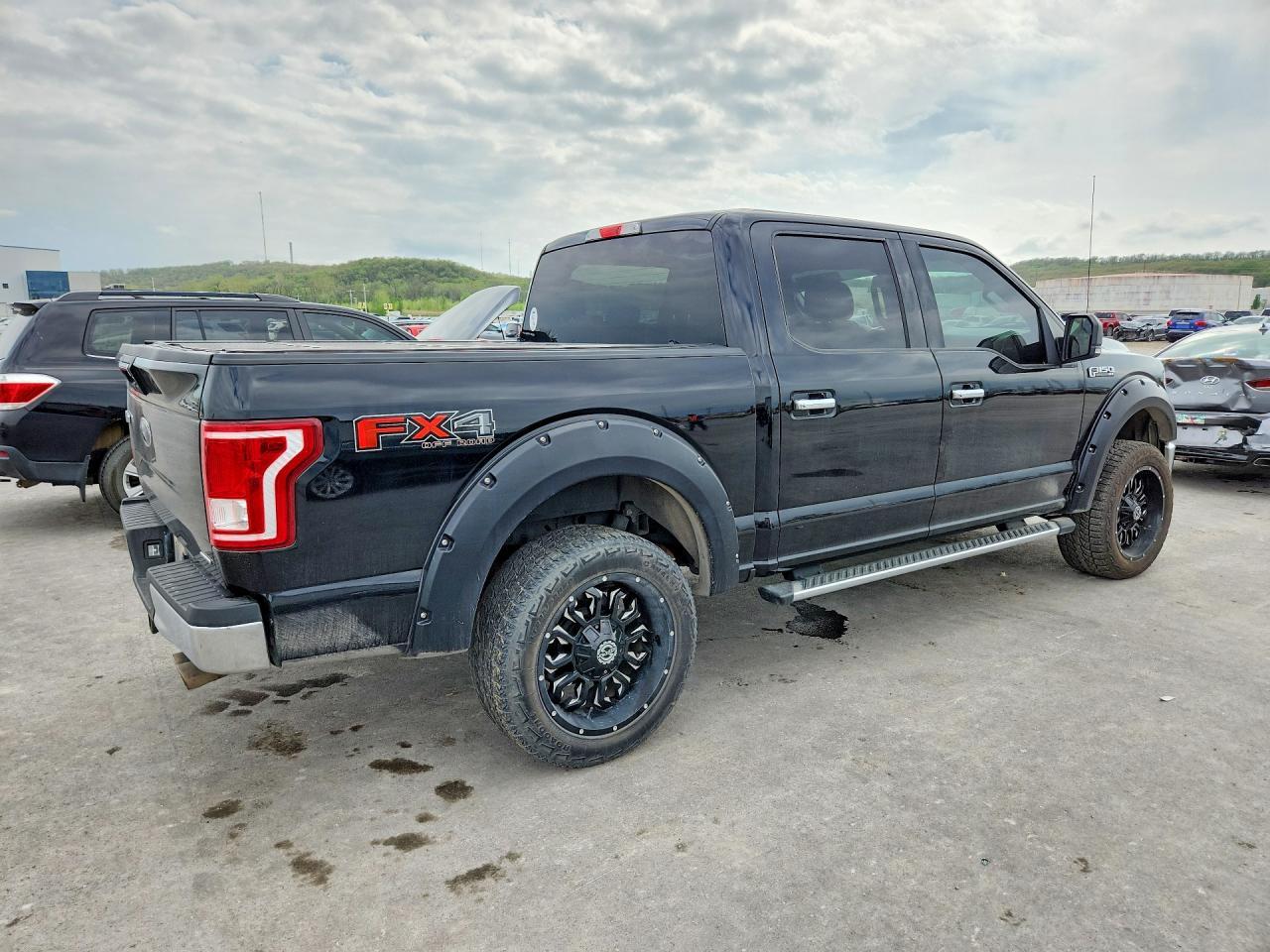 2016 Ford F150 Supercrew - Фото 3