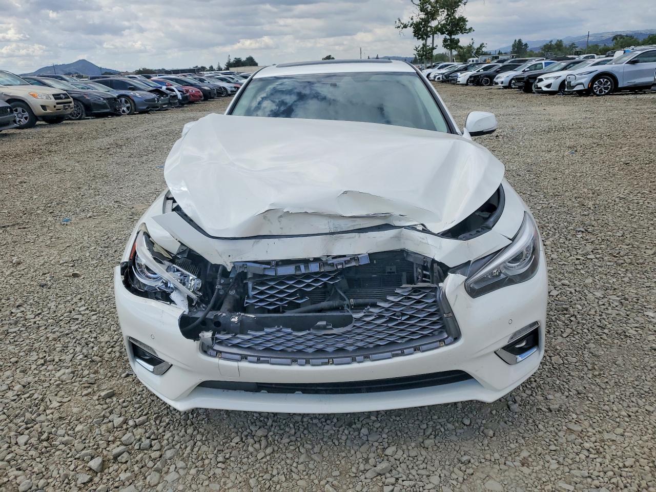 2021 Infiniti Q50 Luxe - Image 5