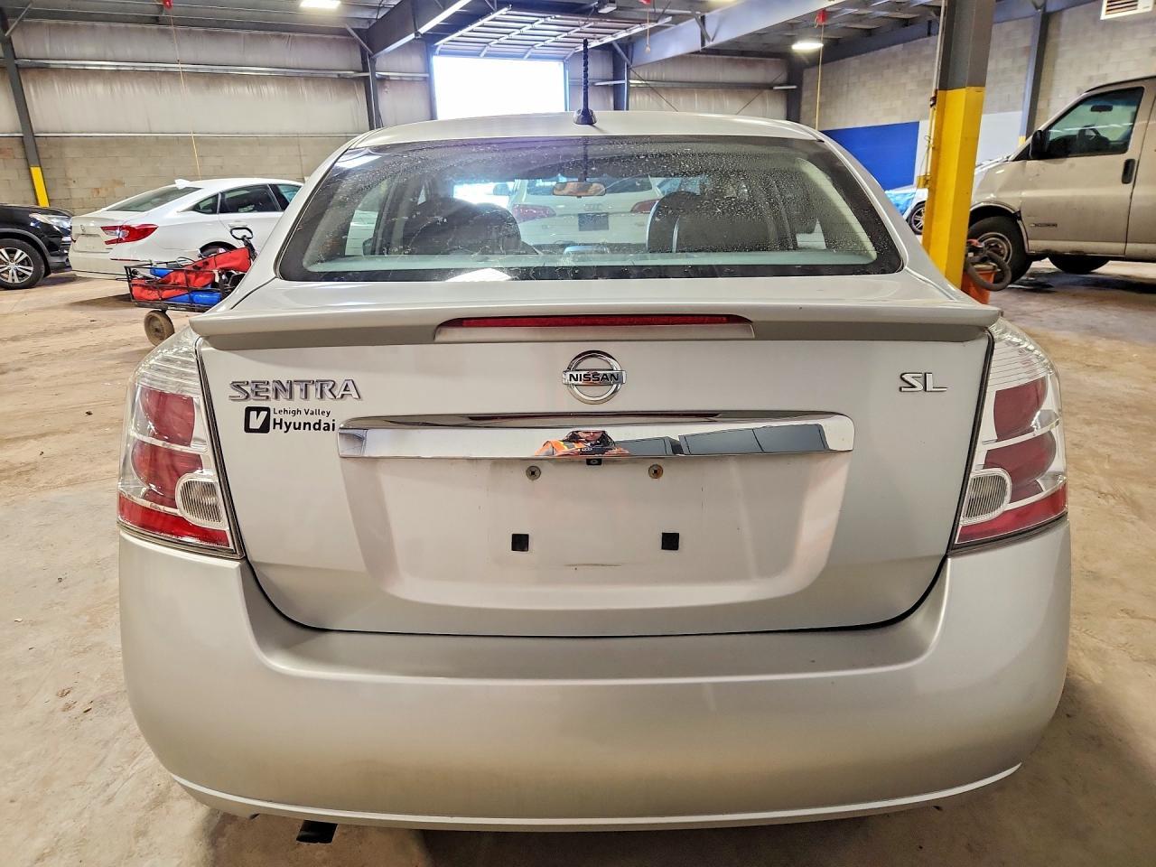 2012 Nissan Sentra 2.0 - Image 6