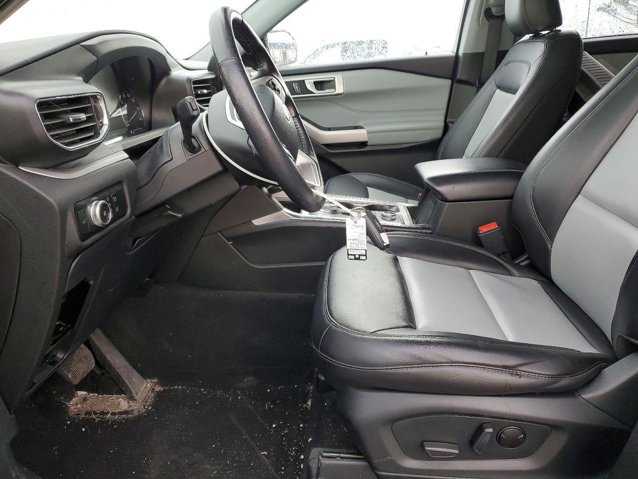 2023 Ford Explorer Xlt - Image 7