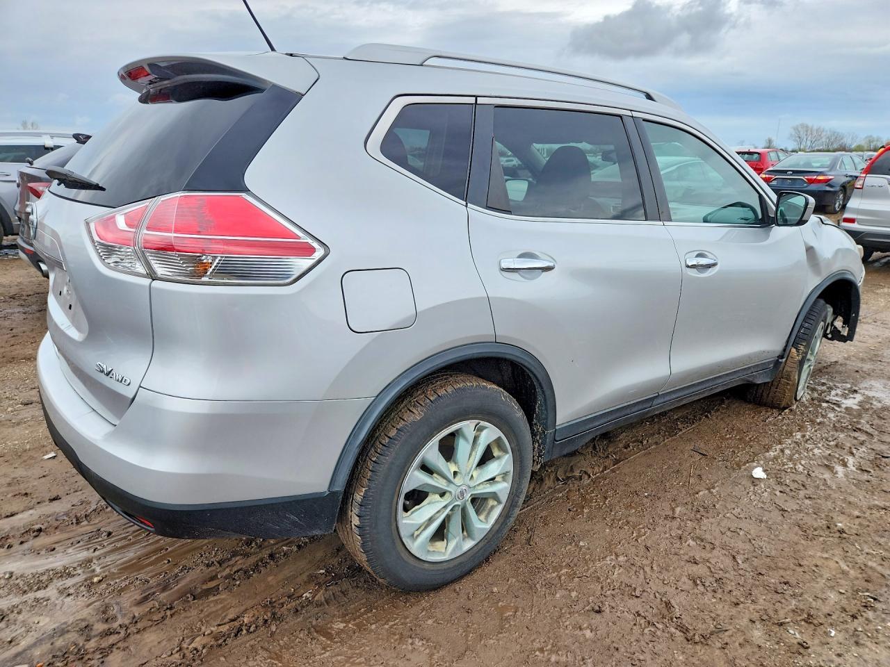 2015 Nissan Rogue Sv - Фото 3