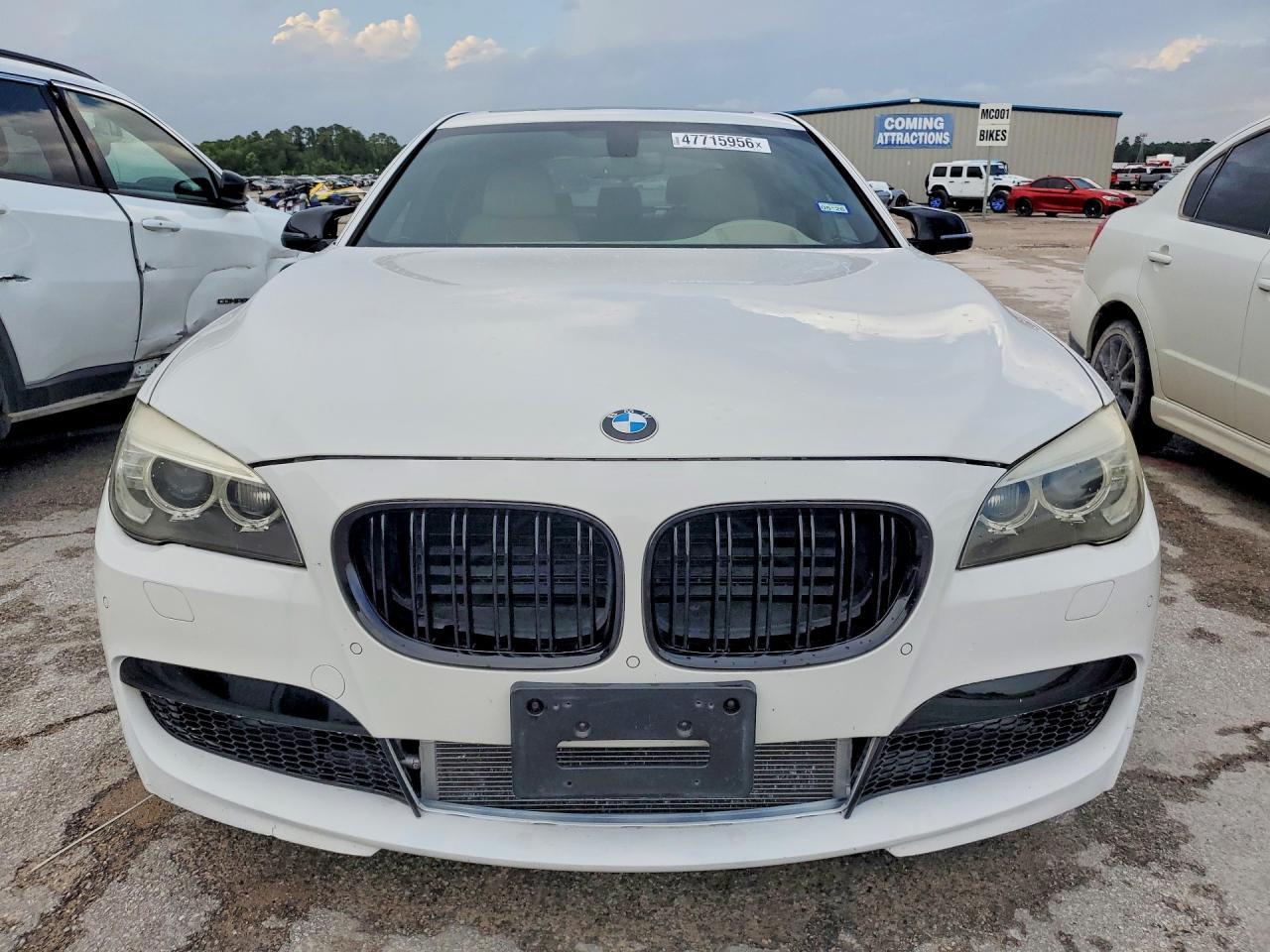 2013 BMW 750 Li - Image 5