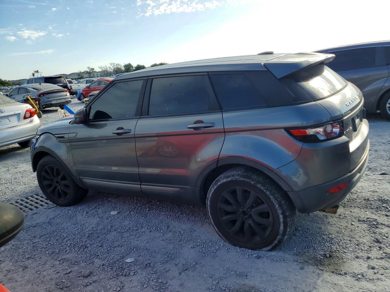 2015 Land Rover Range Rover Evoque Pure - Фото 2
