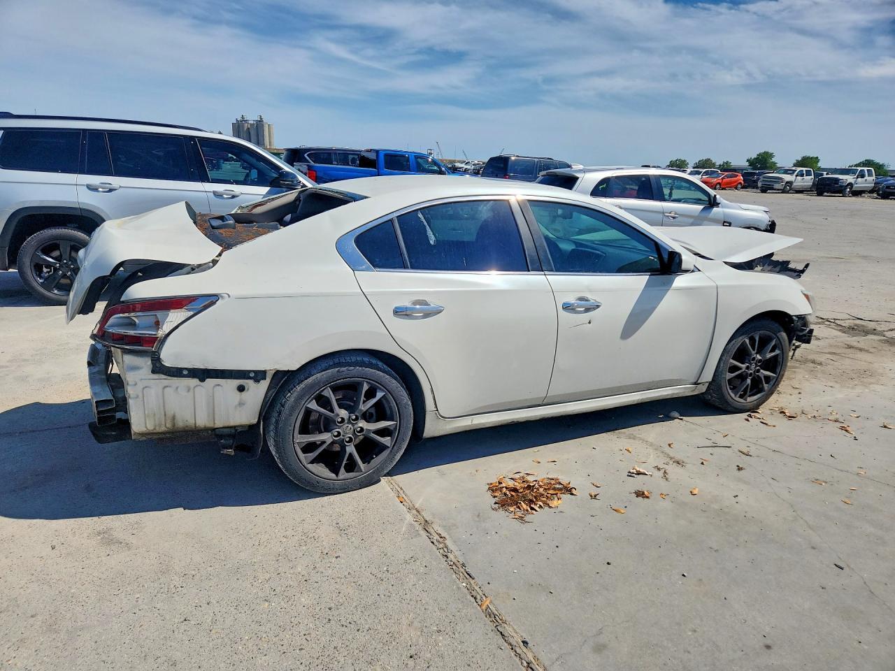2012 Nissan Maxima 3.5 S - Image 3