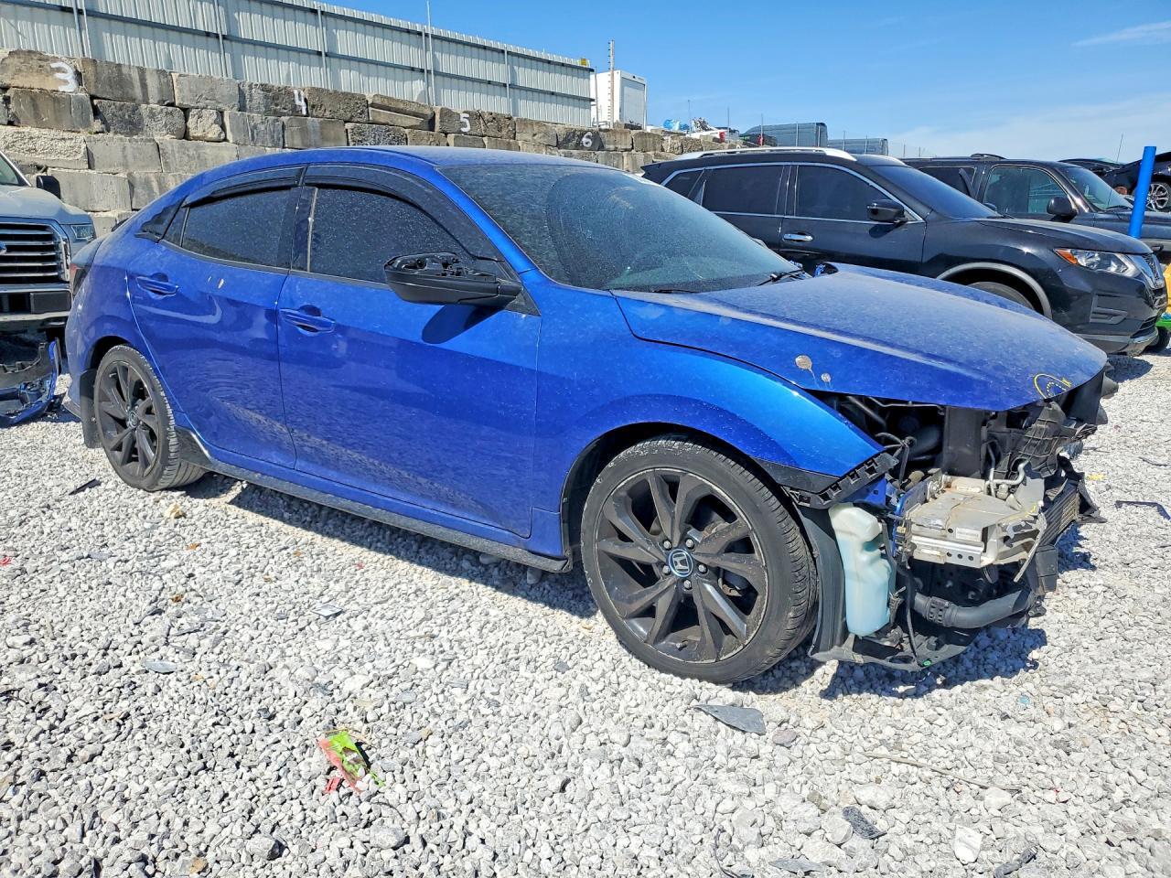 2018 Honda Civic Sport - Image 4