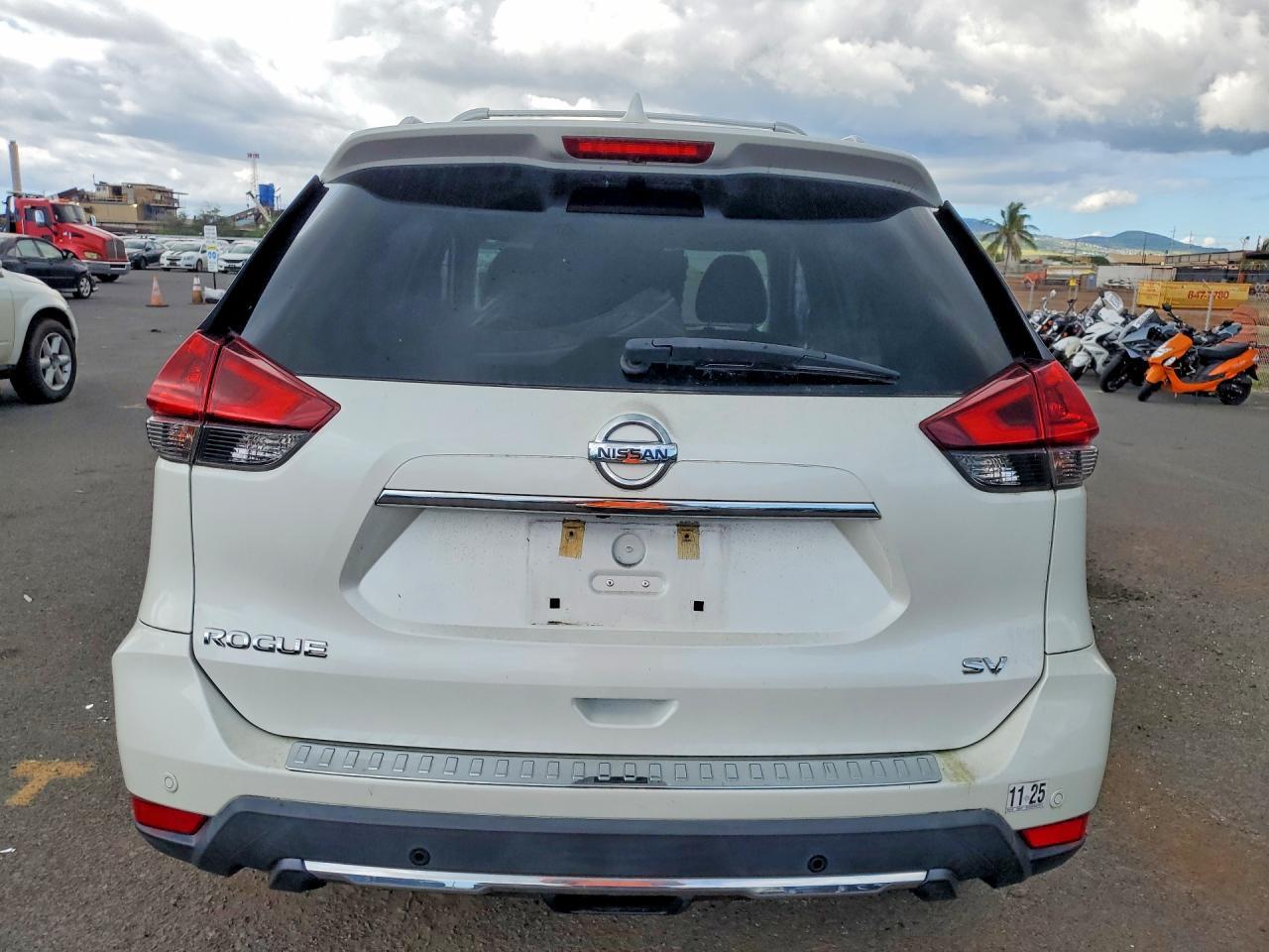 2020 Nissan Rogue Sv - Image 6