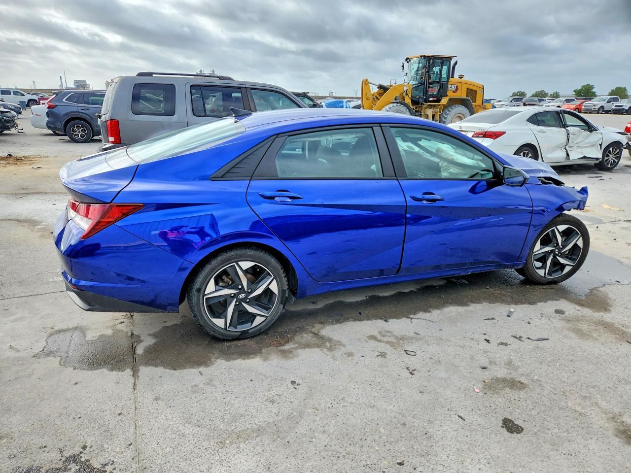 2023 Hyundai Elantra Sel - Image 3