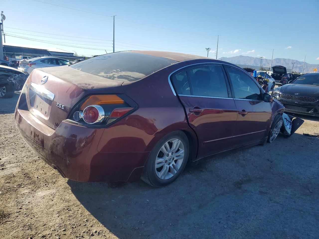 2011 Nissan Altima 2.5 - Фото 3