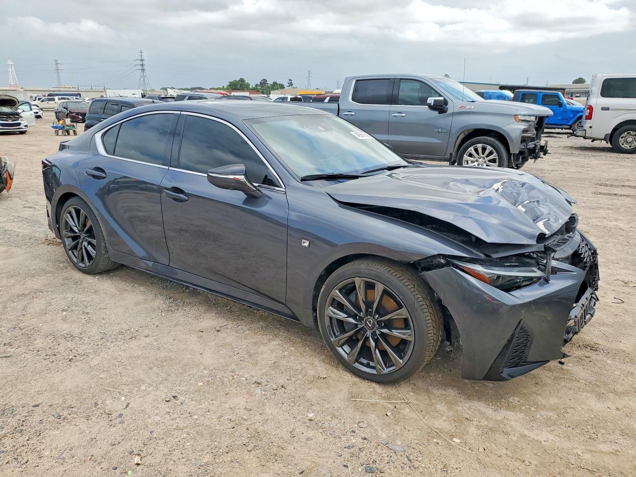 2023 Lexus Is 350 F Sport - Image 4