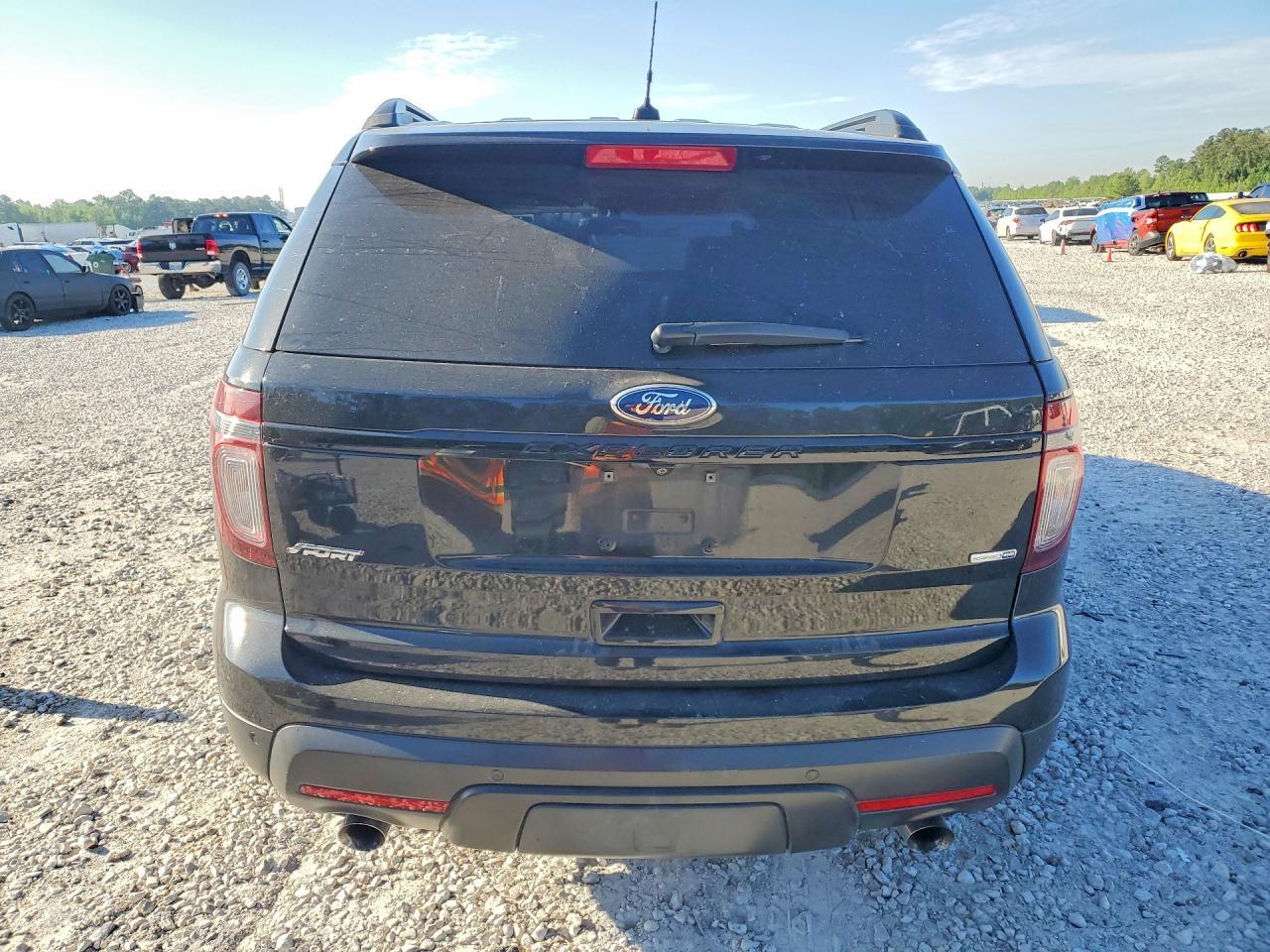 2015 Ford Explorer Sport - Фото 6