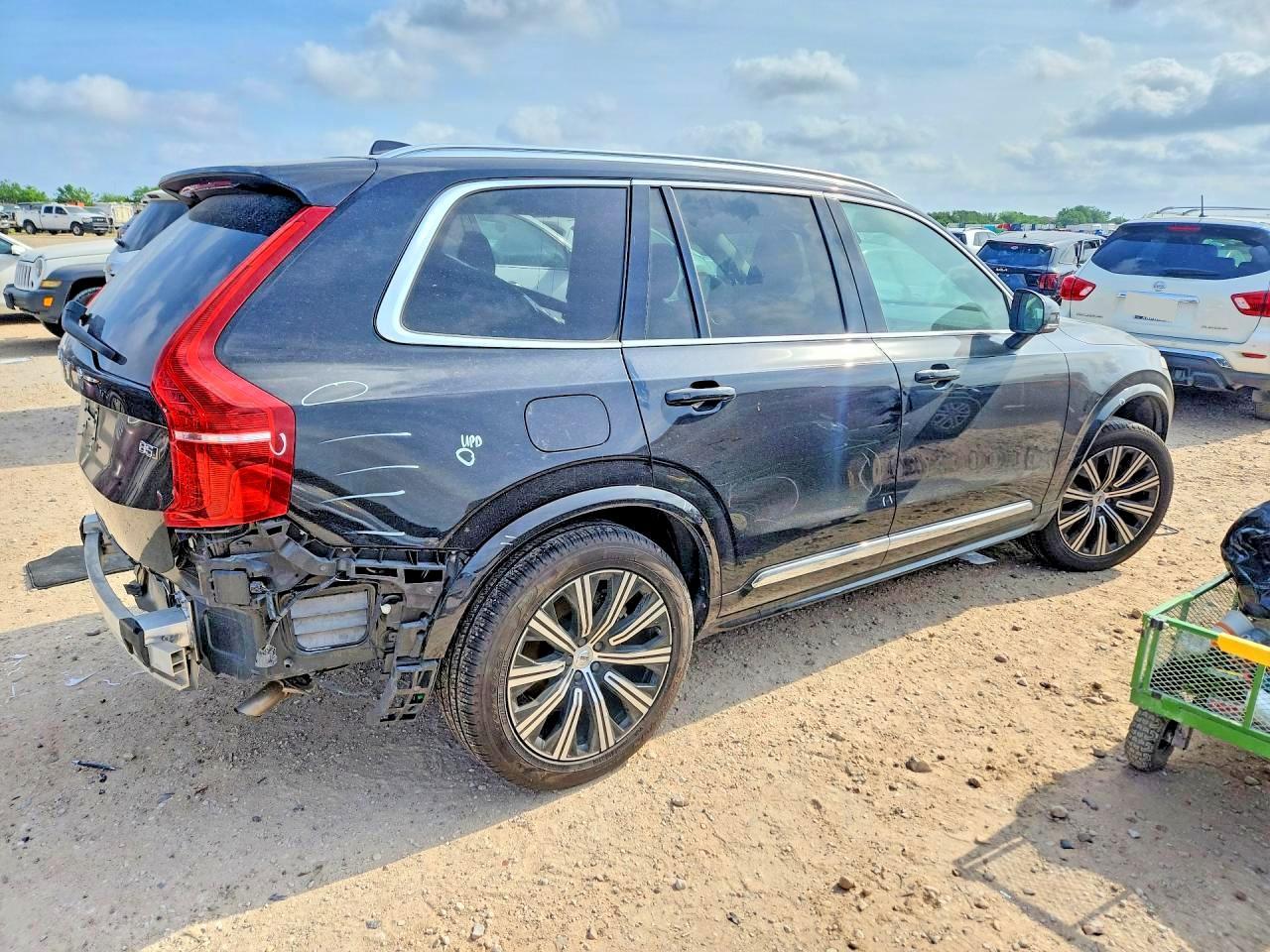 2025 Volvo Xc90 Core - Image 3