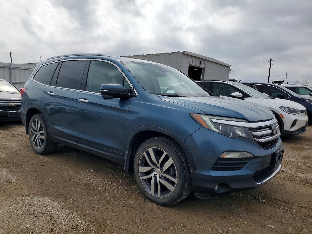 2017 Honda Pilot Touring - Фото 4