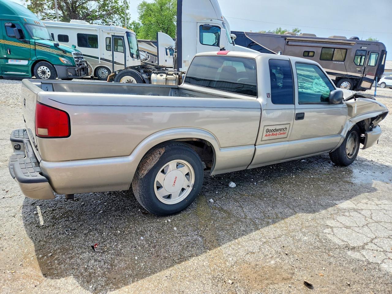 2002 GMC Sonoma - Фото 3