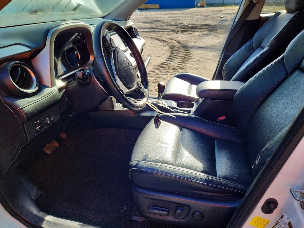 2016 Toyota Rav4 Hybrid Limited - Фото 7