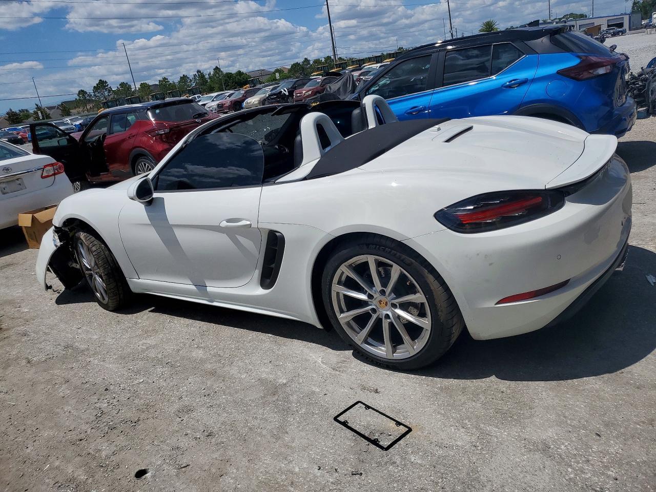 2017 Porsche Boxster - Image 2