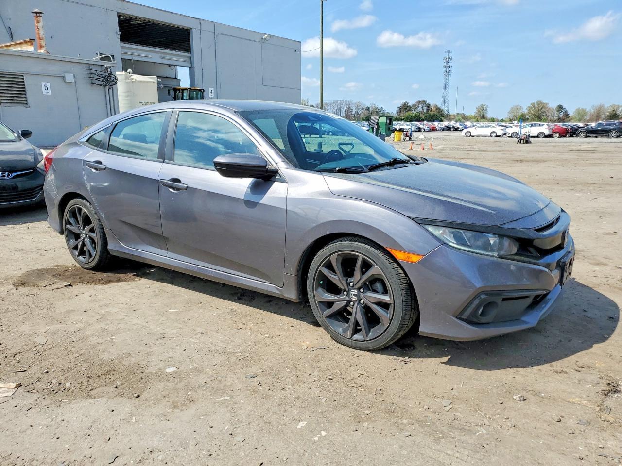 2020 Honda Civic Sport - Фото 4