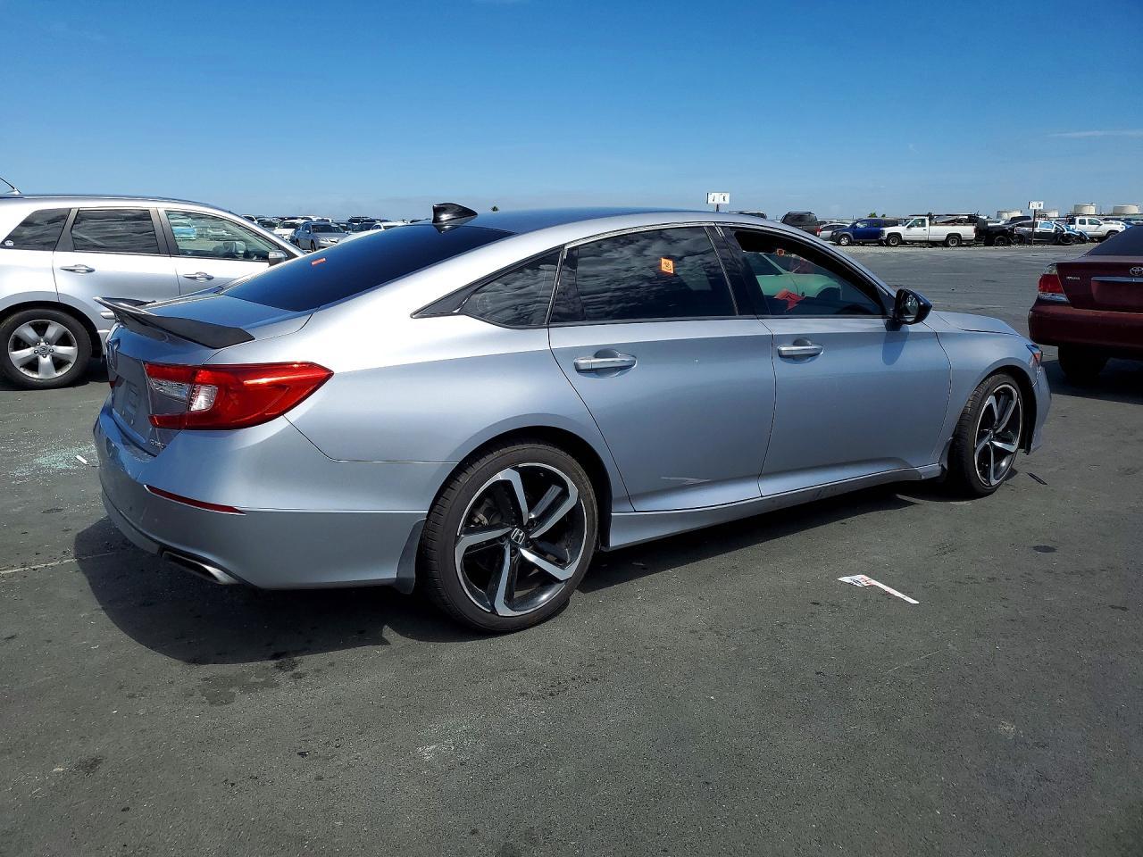 2021 Honda Accord Sport - Image 3