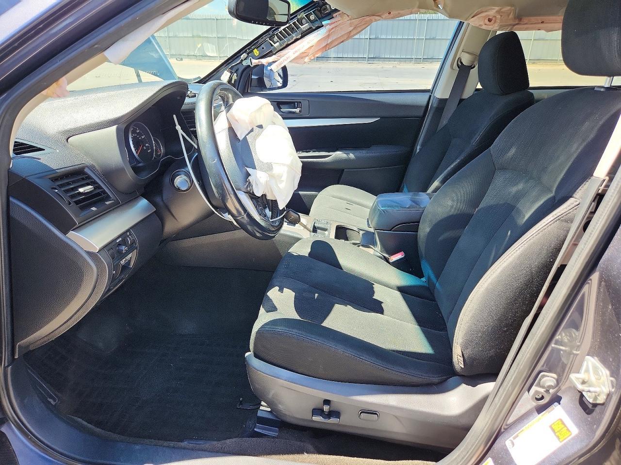 2014 Subaru Outback 2.5I Premium - Image 7