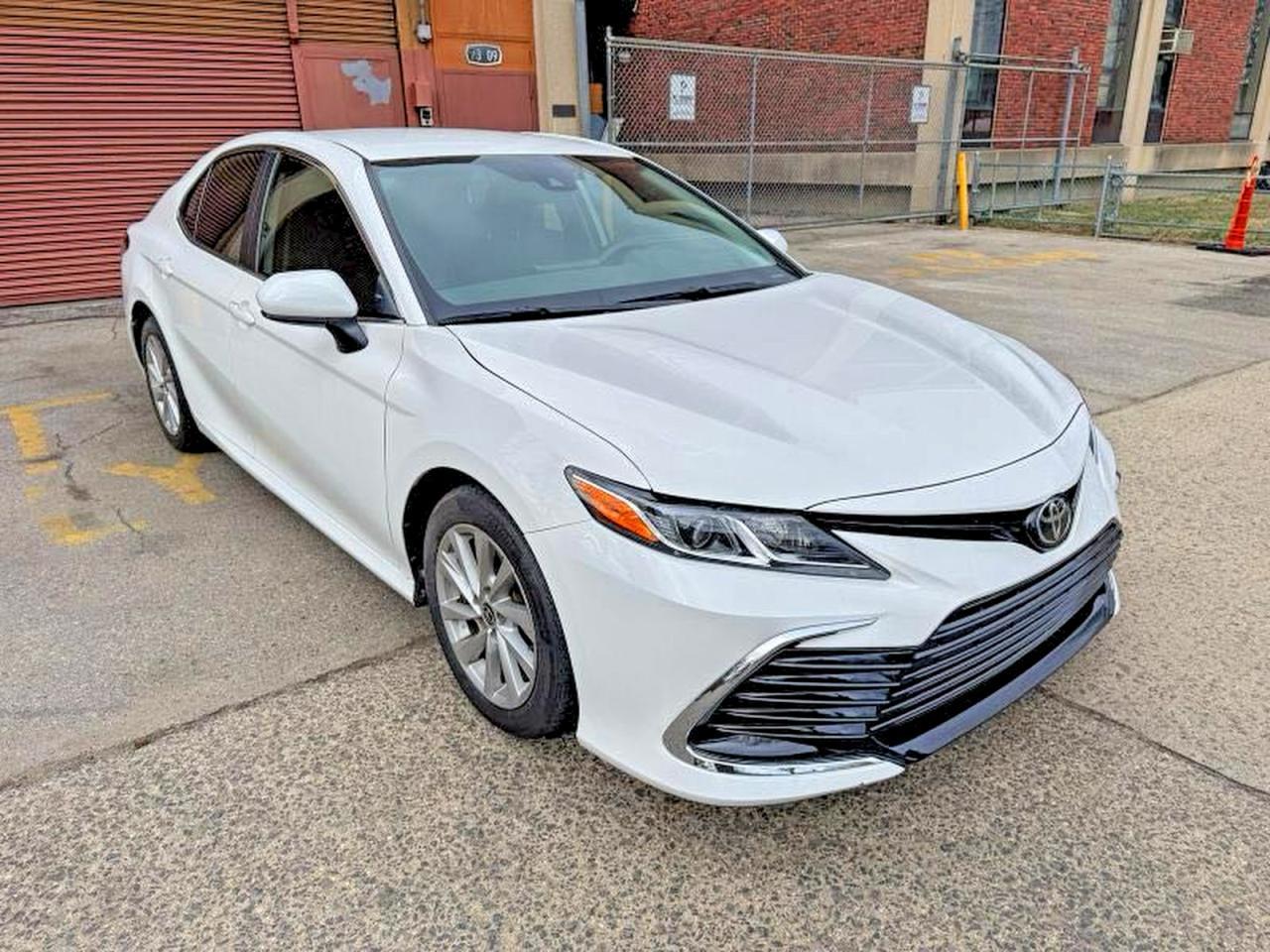 2021 Toyota Camry Le - Image 2