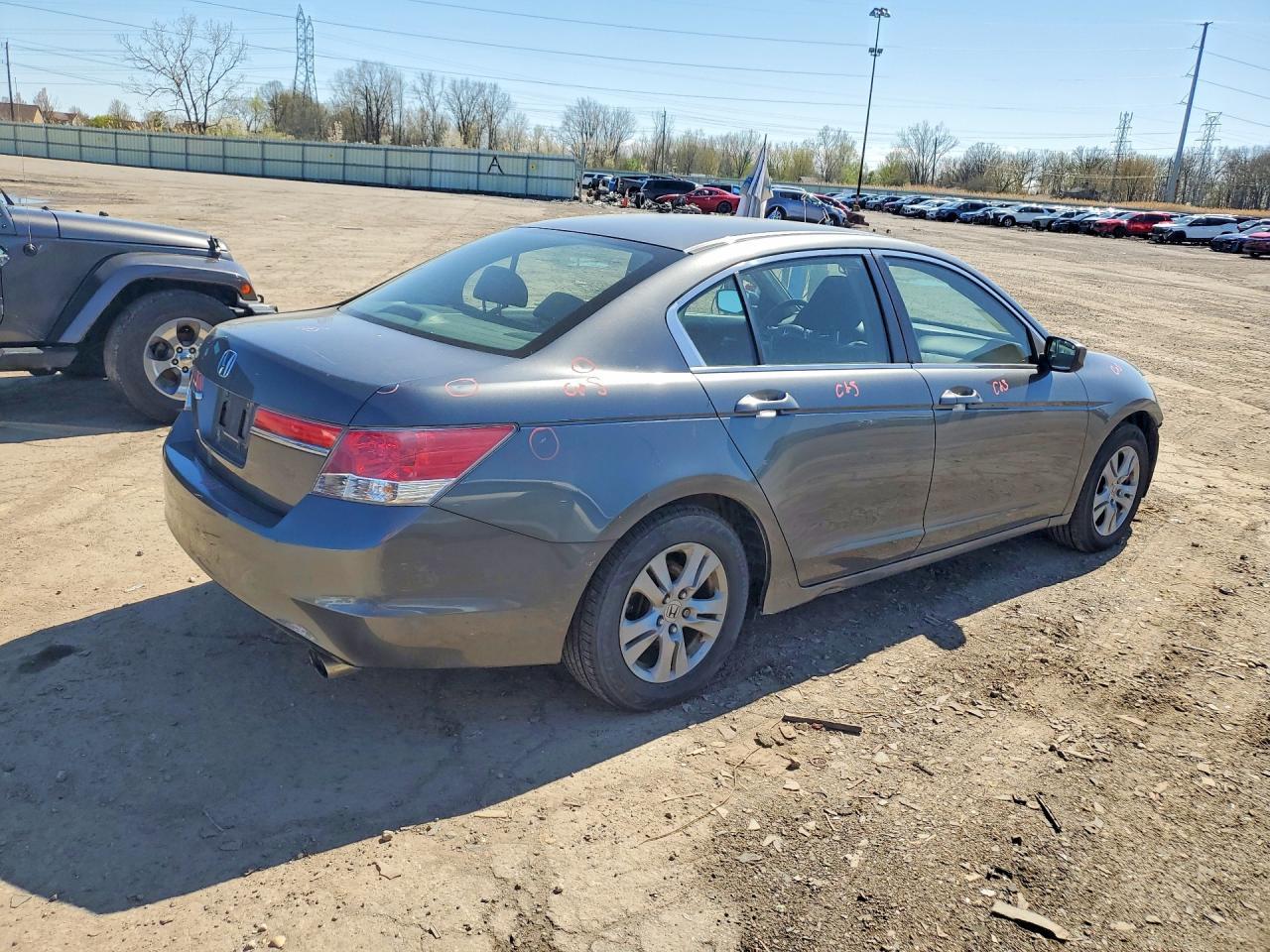 2011 Honda Accord Lxp - Image 3