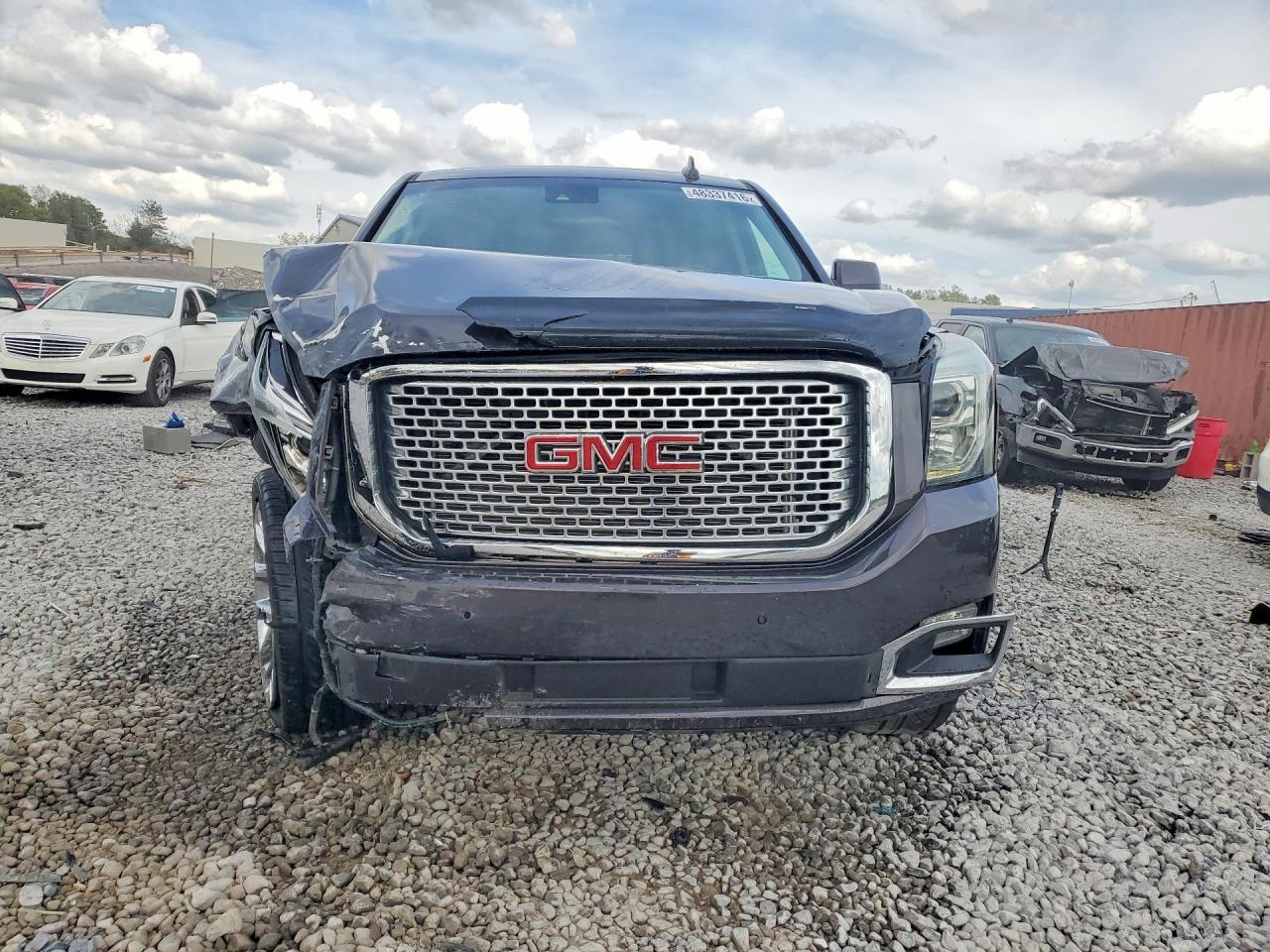 2015 GMC Yukon Denali - Фото 5