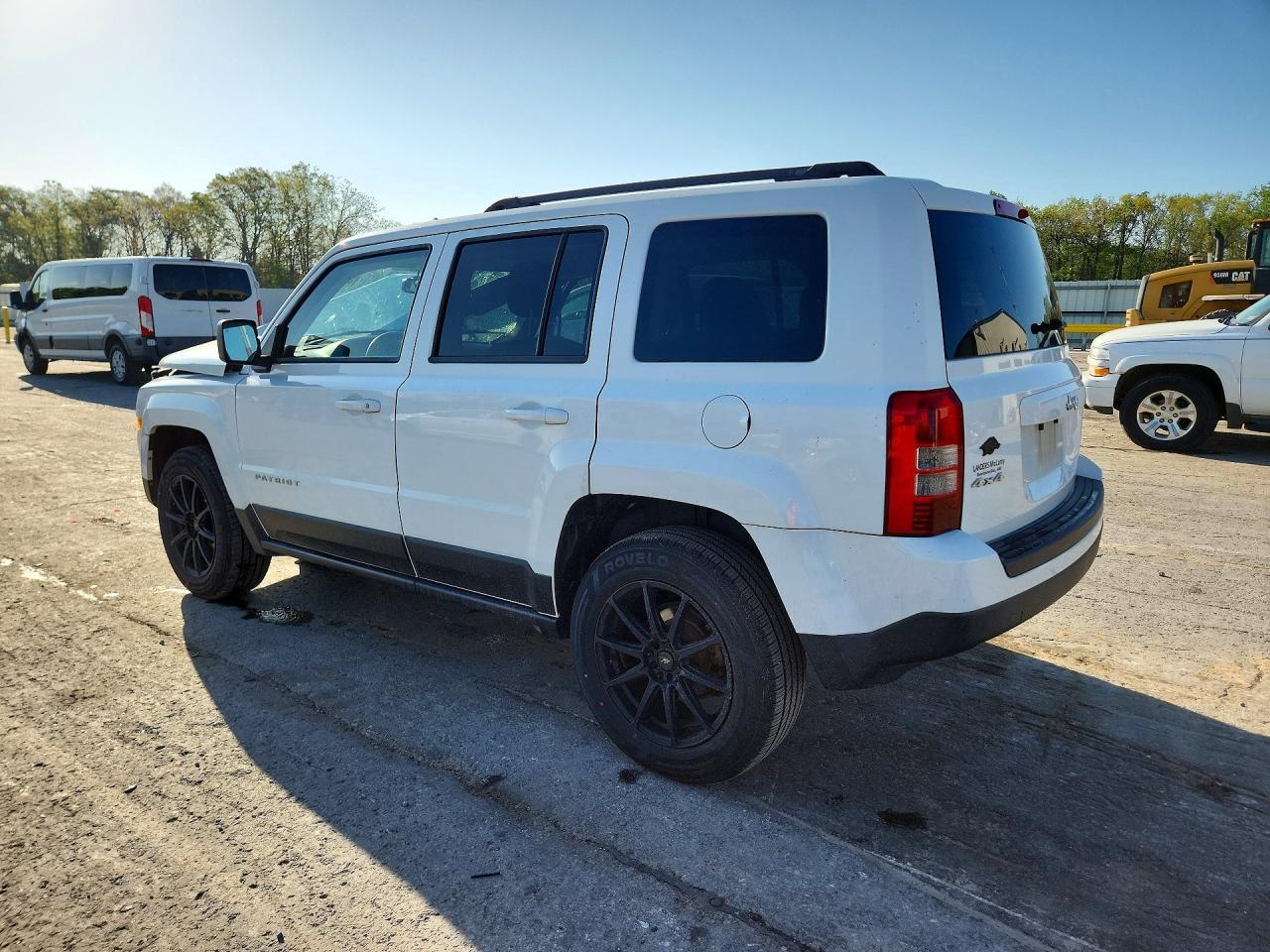 2014 Jeep Patriot Sport - Image 2
