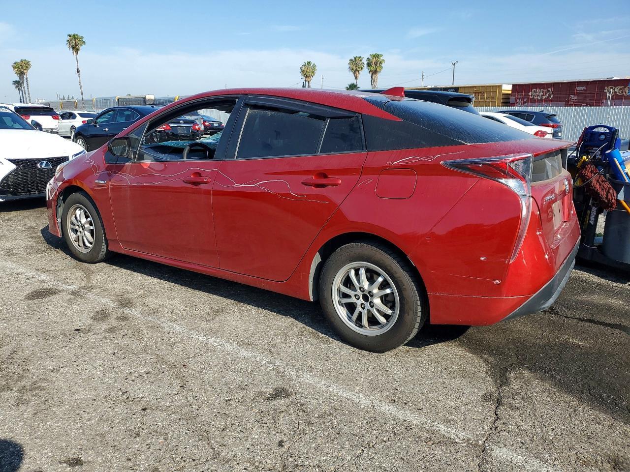 2016 Toyota Prius Two Eco - Фото 2