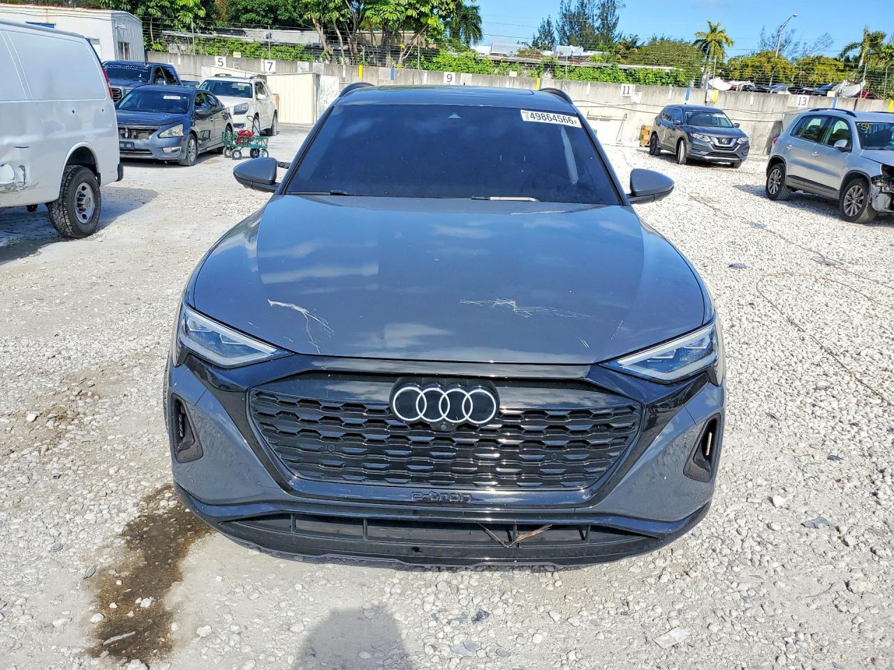 2024 Audi Q8 E-Tron Premium Plus - Фото 5