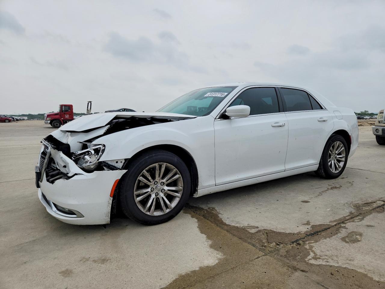 2016 Chrysler 300 Limited