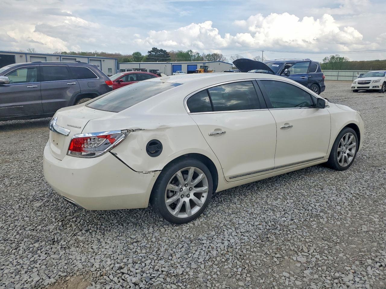 2013 Buick Lacrosse Touring - Фото 3