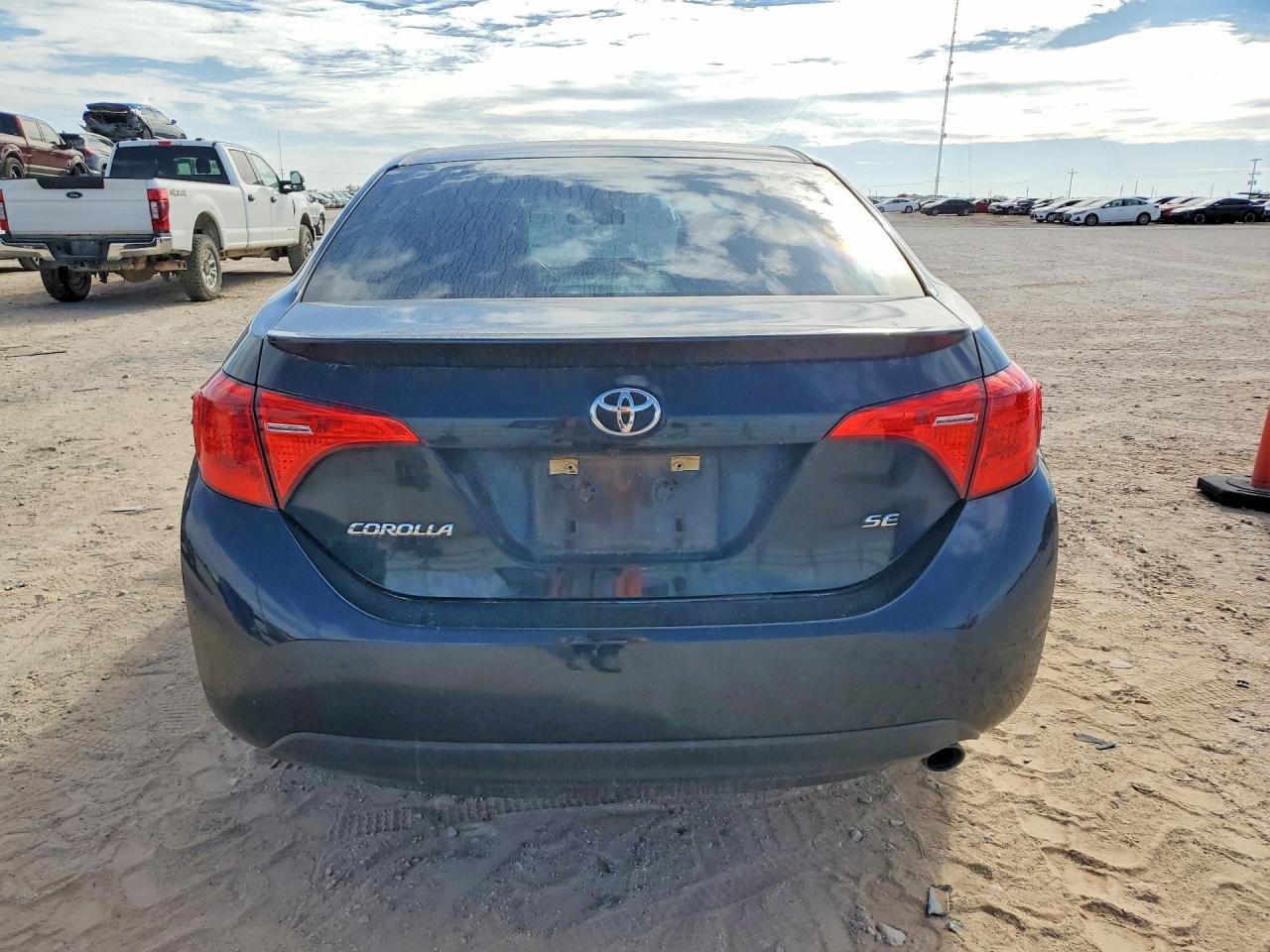2019 Toyota Corolla Se - Фото 6