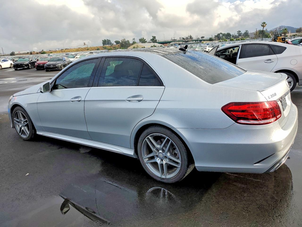 2014 Mercedes-Benz E 350 - Фото 2