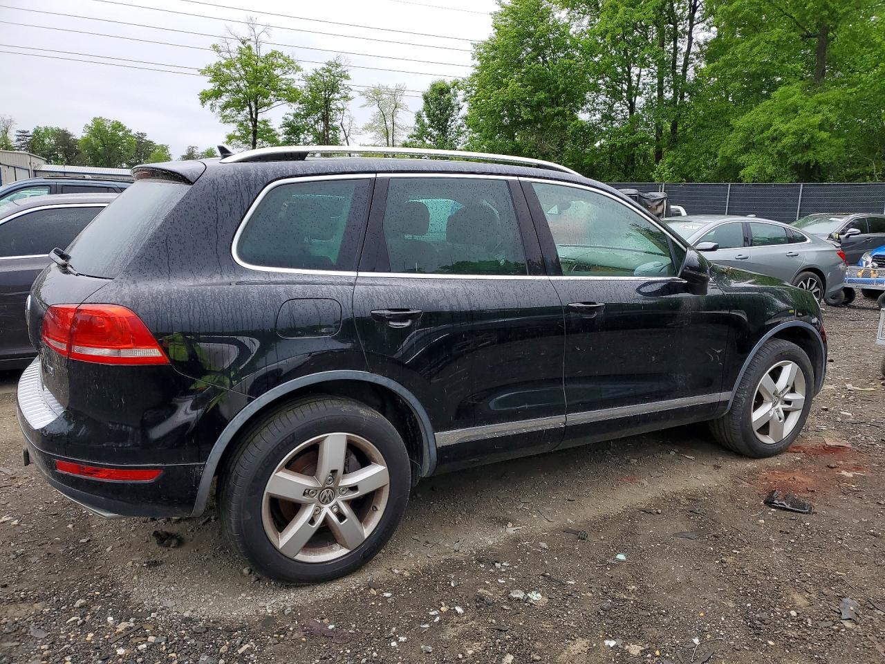 2014 Volkswagen Touareg - Фото 3