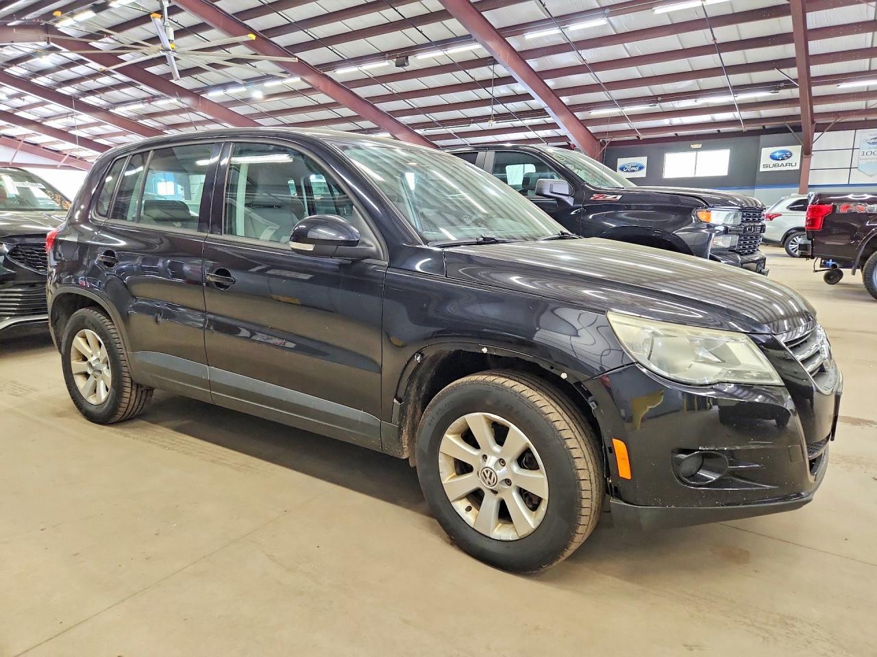 2010 Volkswagen Tiguan Se - Фото 4