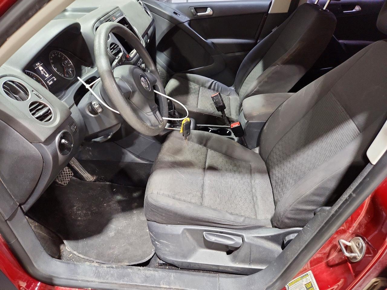 2012 Volkswagen Tiguan S - Image 7