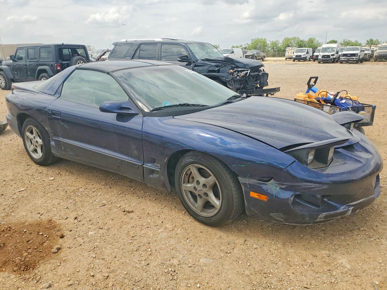 1999 Pontiac Firebird - Фото 4