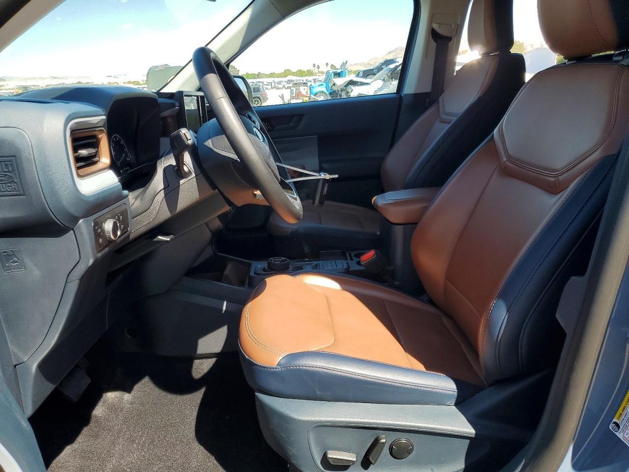 2024 Ford Maverick Lariat - Image 7