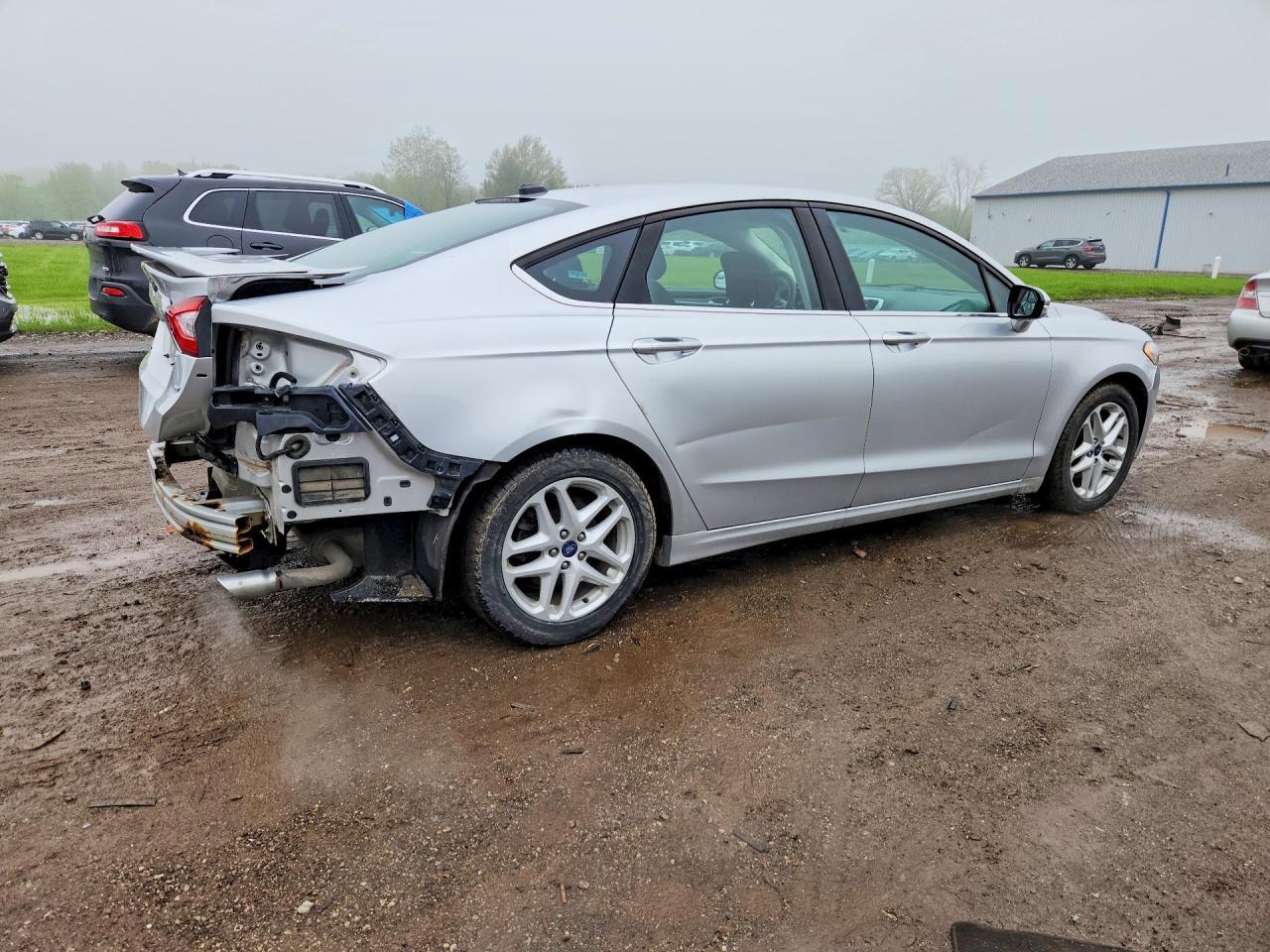 2014 Ford Fusion Se - Фото 3