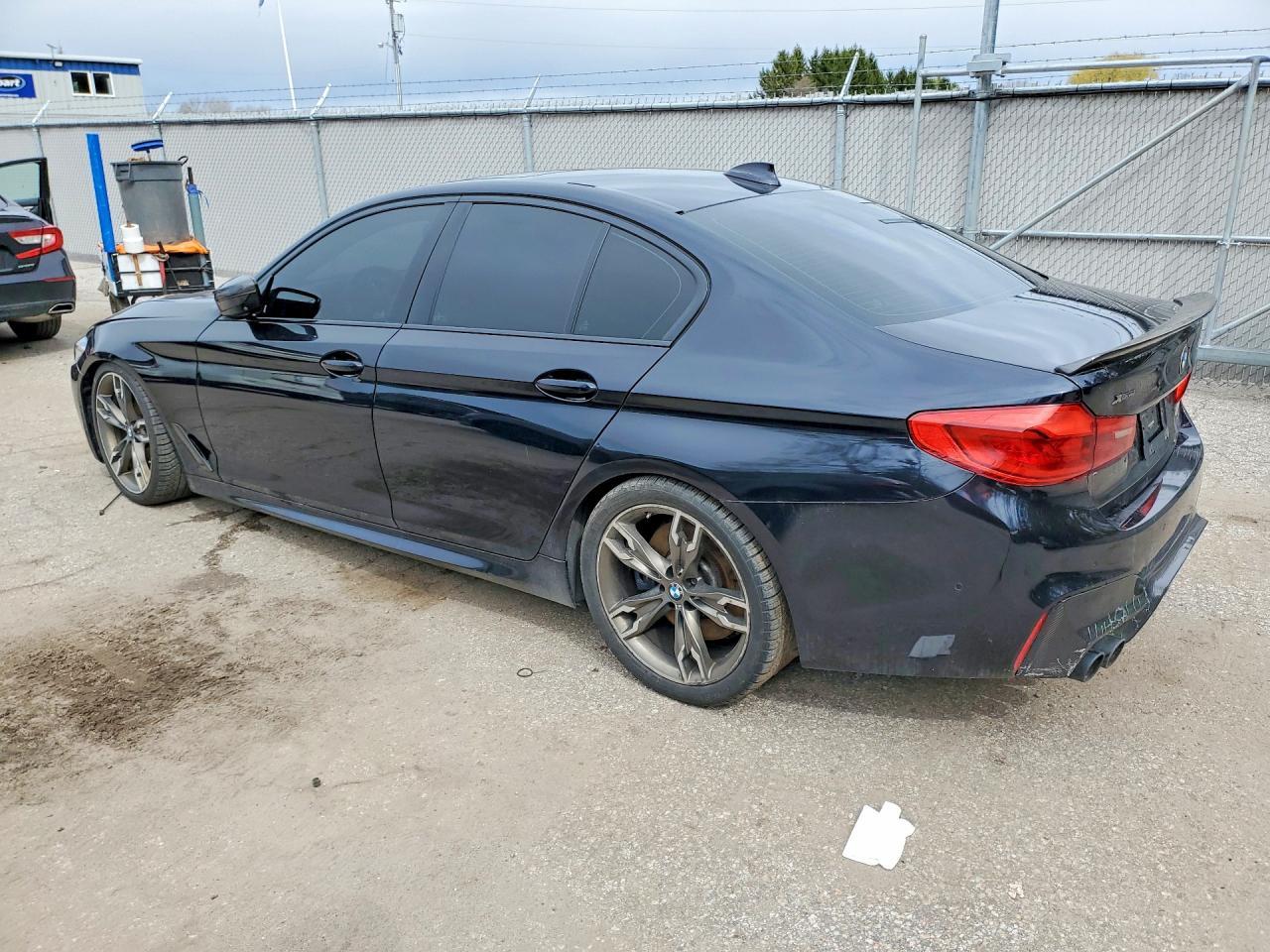 2020 BMW M550Xi - Фото 2