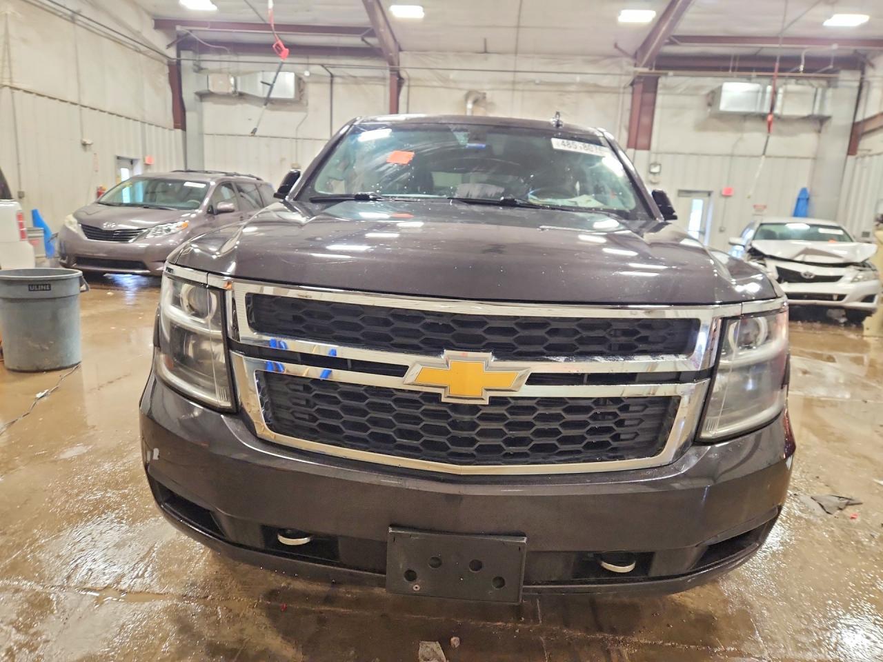 2017 Chevrolet Tahoe Special - Image 5